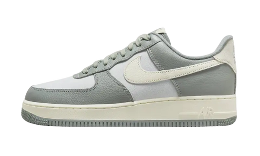 Nike Air Force 1 Low '07 LX Mica Green Coconut Milk - MTHOR SHOP