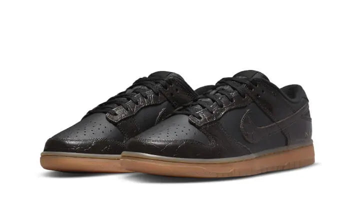 Dunk Low Velvet Brown Black