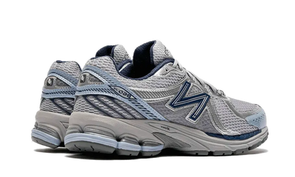 new-balance860-v2-grey-blue