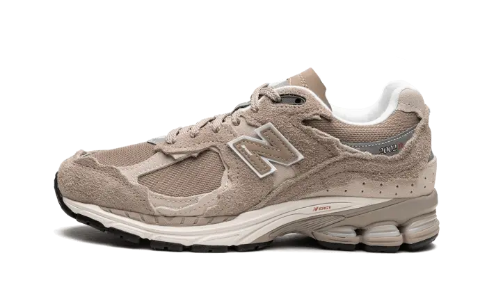 New Balance 2002R Protection Pack Beige