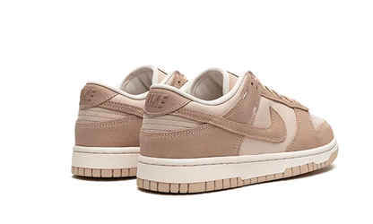 Nike Dunk Low SE Sanddrift