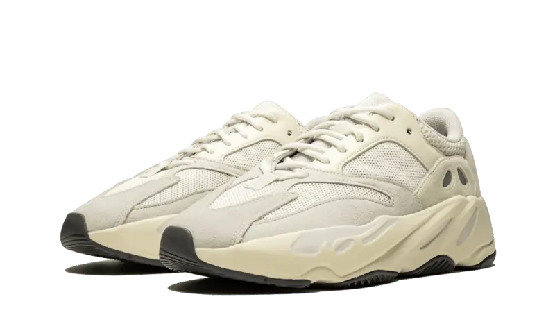 Adidas Yeezy 700 Analog EG7596